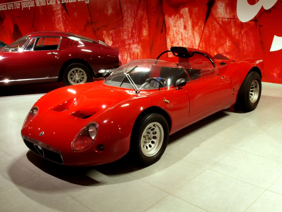 1967_Alfa_Romeo_Tipo_33_Periscopica_photo4