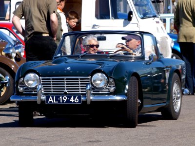 1964_Triumph_TR4_pic2