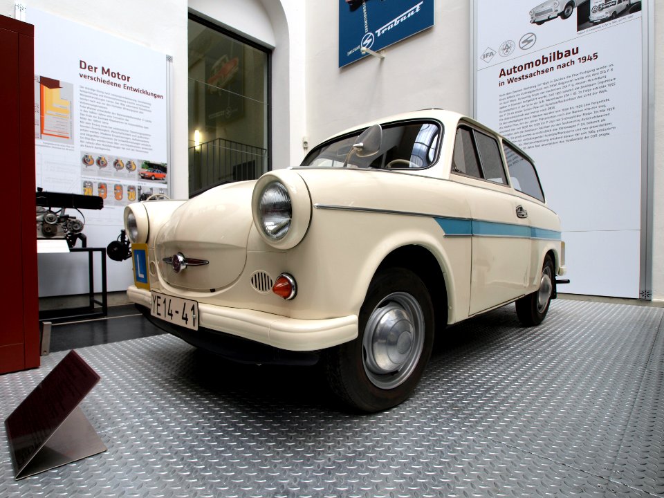 1964_VEB_Trabant_P_60_Kombi_de_Luxe_pic4