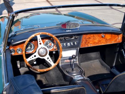 1967_Austin_Healey_3000_MK_III,_Dutch_licence_registration_AH-42-25,_pic2