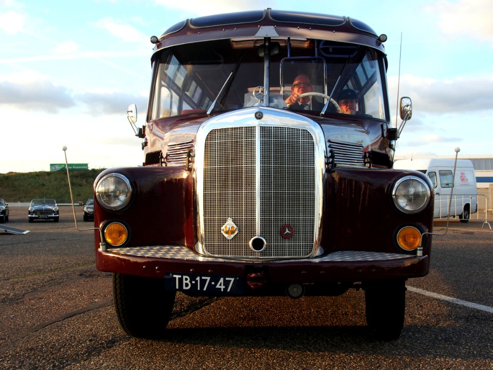 1959_Mercedes-Benz_L312slash48_pic11