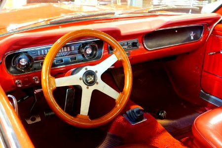 1965_Ford_Mustang_-_Automobile_Driving_Museum_-_El_Segundo,_CA_-_DSC01442