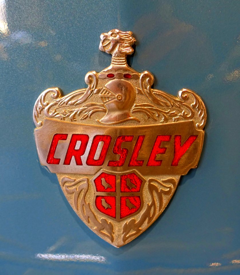 1949_Crosley_Station_Wagon_-_Automobile_Driving_Museum_-_El_Segundo,_CA_-_DSC01984