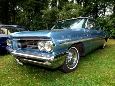 1962_Pontiac_7739E_pic-002