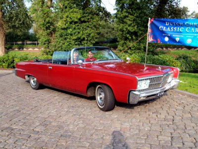 1965_Imperial_Crown_photo-4