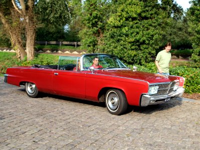 1965_Imperial_Crown_photo-2