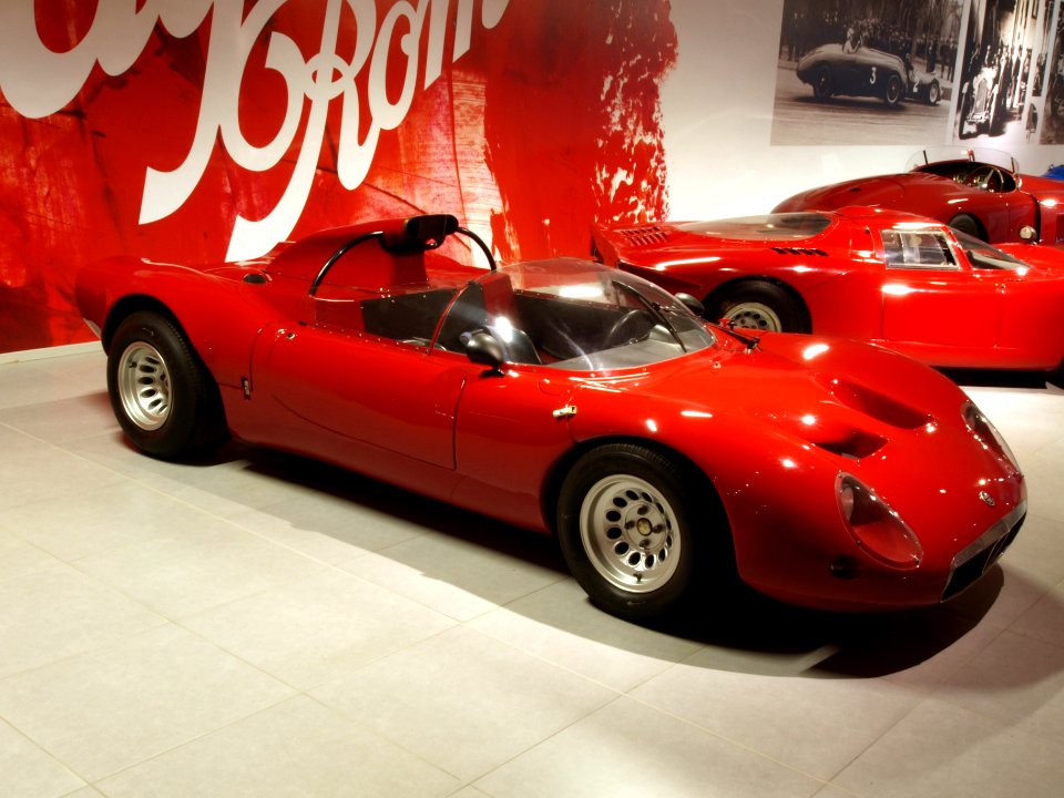 1967_Alfa_Romeo_Tipo_33_Periscopica_p3