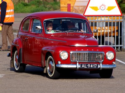 1963_Volvo_P1100