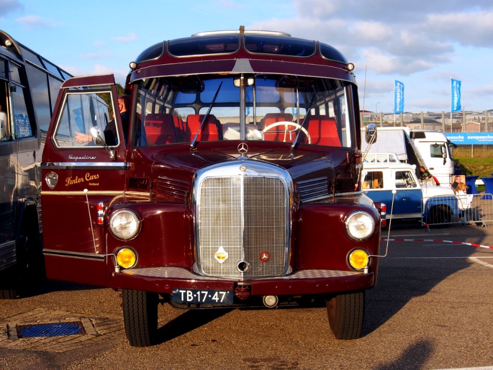 1959_Mercedes-Benz_L312slash48_pic13