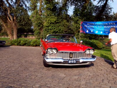 1959_Plymouth_Sport_Fury_photo-1