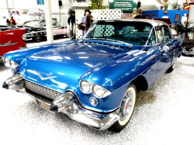 1958_Cadillac_eldorado_Brougham_pic2