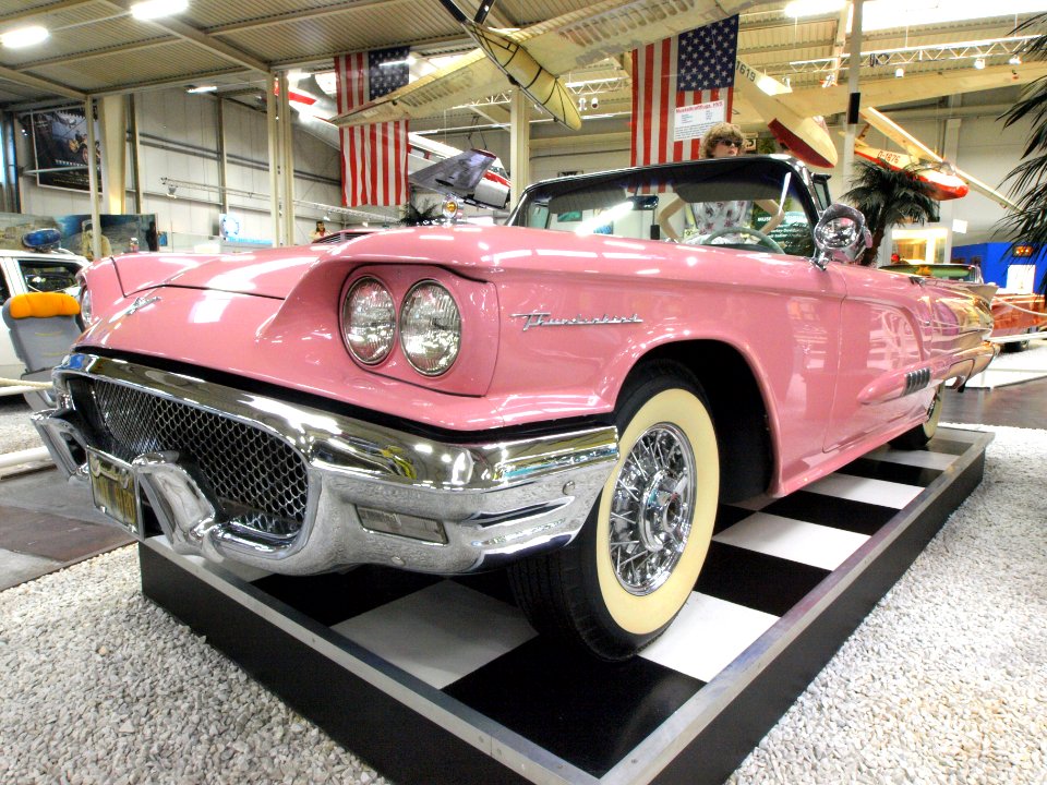 1958_Ford_thunderbird_Convertible_pic2