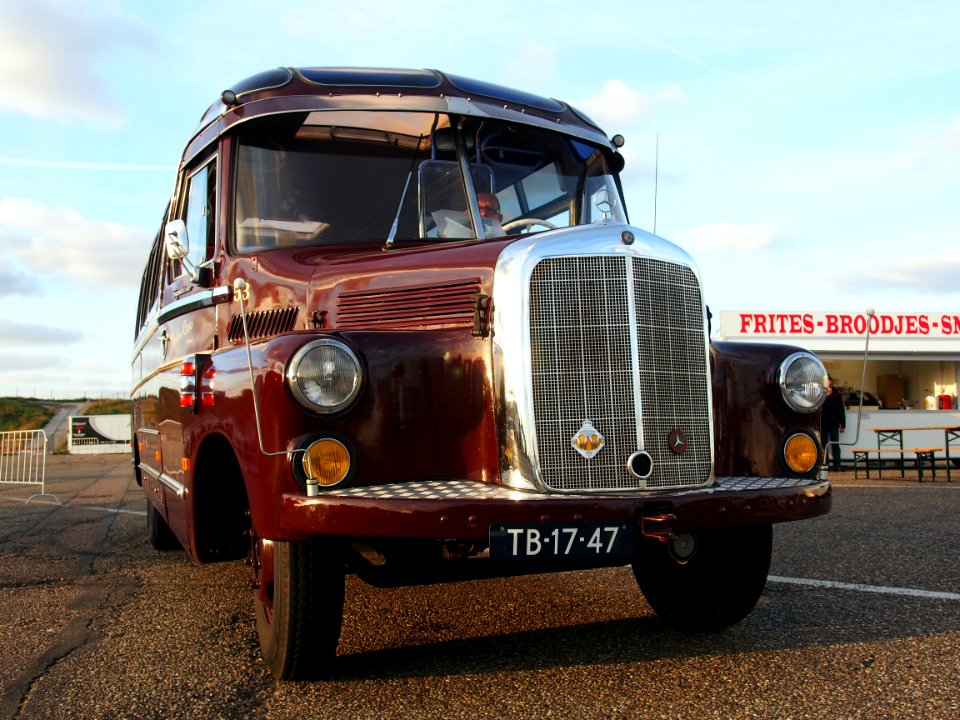 1959_Mercedes-Benz_L312slash48_pic10