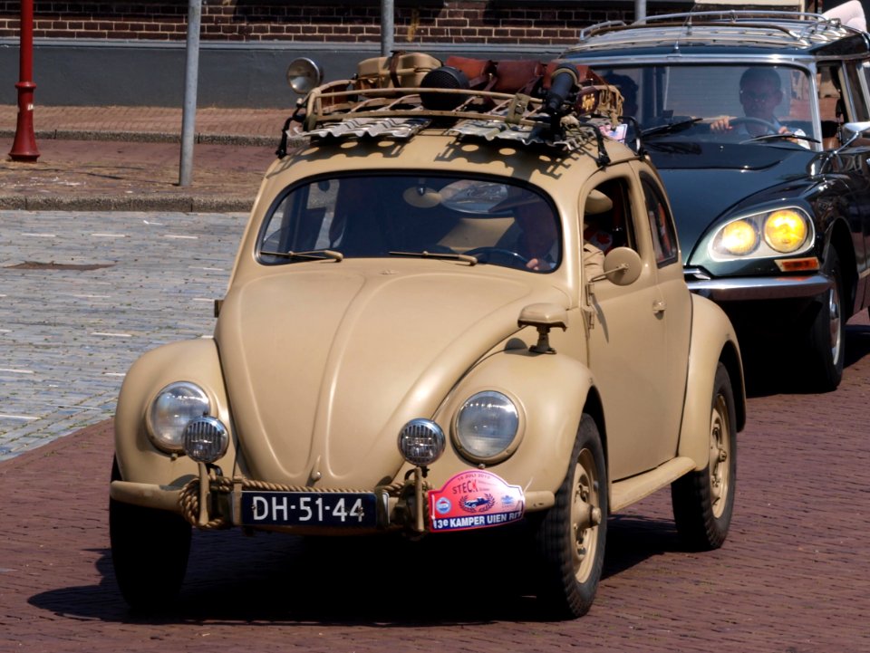 1966_Volkswagen_116_DH-51-44