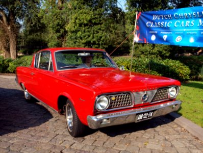 1966_Plymouth_Barracuda_photo-6