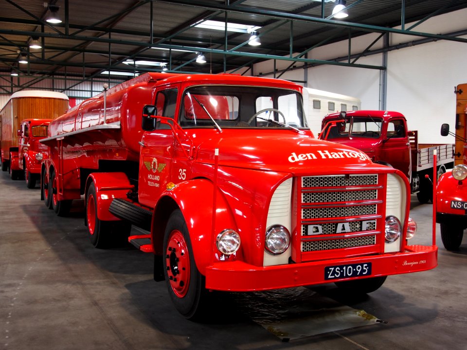 1964_DAF_Torpedofront-truck,_pic1