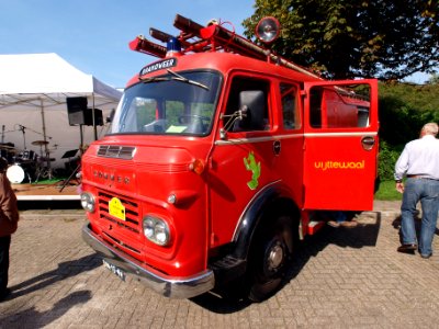 1964_Commer_CAH741_pic1