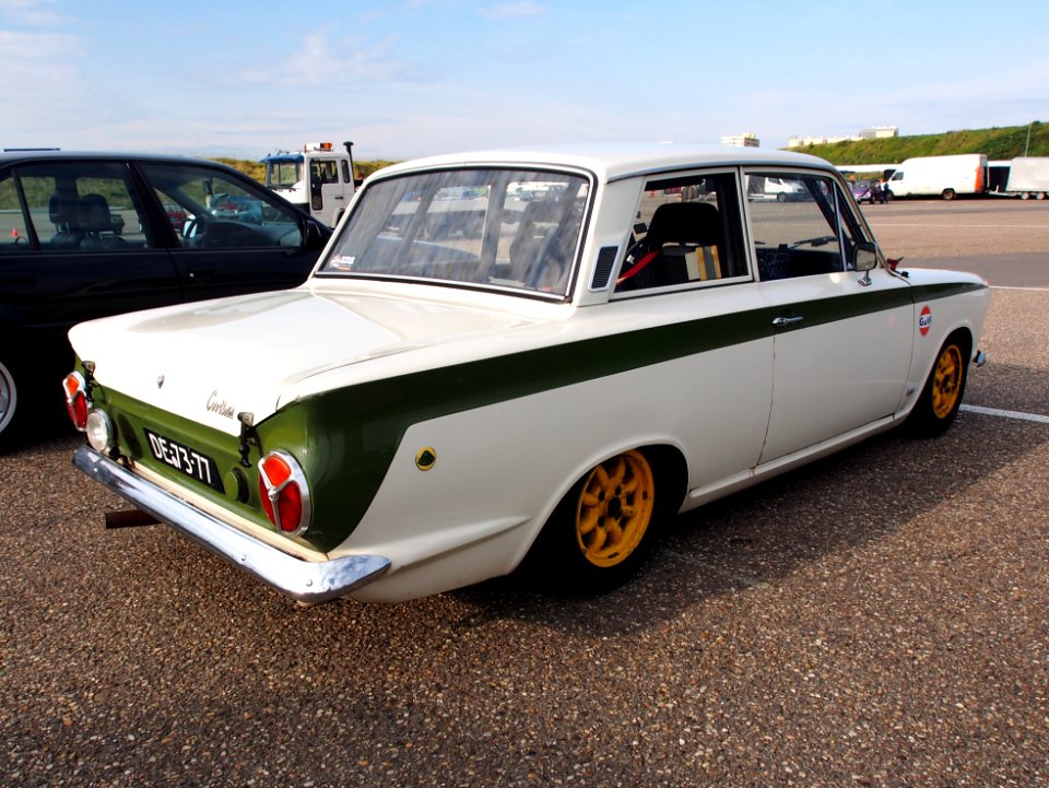 1965_Ford_Lotus_Cortina,_pic4