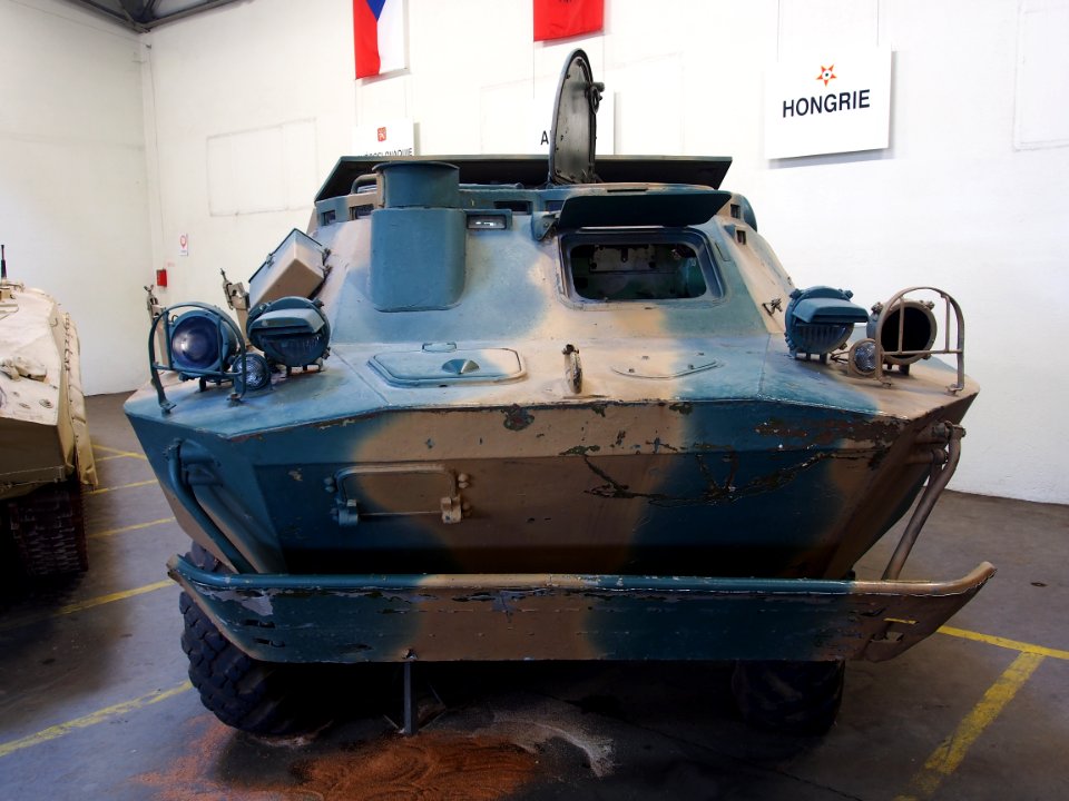 1966_BRDM_2,_Musée_des_Blindés,_France,_pic-3