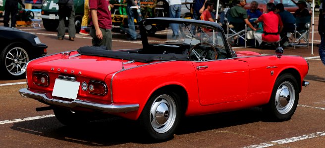 1966_Honda_S800_rear