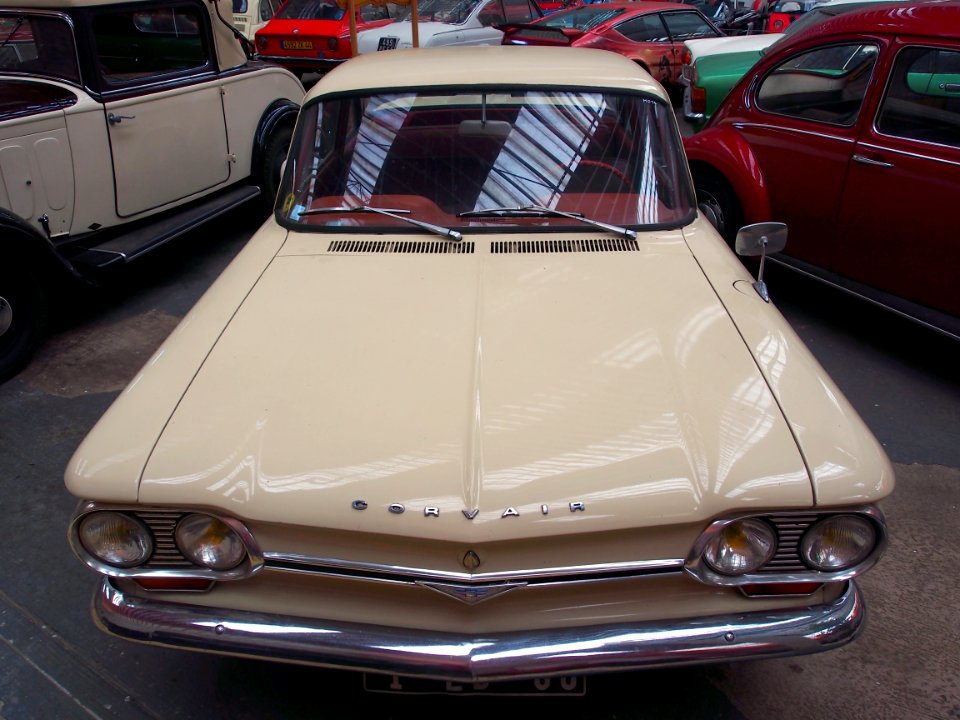 1962_Chevrolet_Corvair_6cyl_2,6L_95hp_pic5