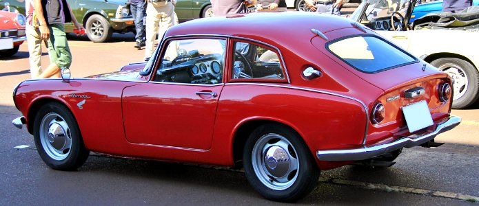 1965_Honda_S600_Coupe_rear