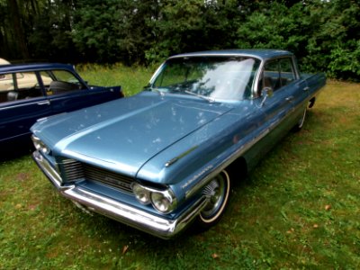 1962_Pontiac_7739E_pic-001