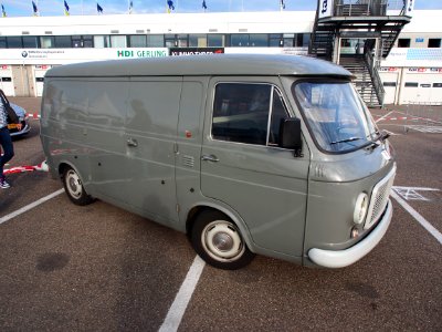 1975_FIAT_238_licence_no_05-25-EB,_pic3
