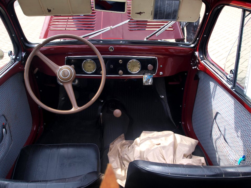 1949_Fiat_Topolino_photo5