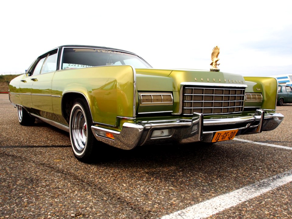 1973_Lincoln_Continental,_licence_TL-GF-30,_pic4