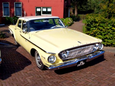 1962_Dodge_Dart_photo-7