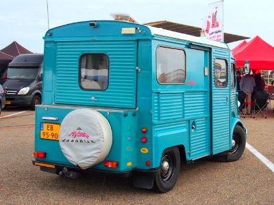 1973_CITROEN_H78_HY78,_pic4