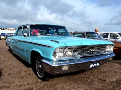 1963_Ford_Galaxie_500_pic4