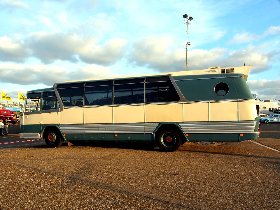 1963_Leyland_Royal_Tiger_Cub_autobus_pic-001