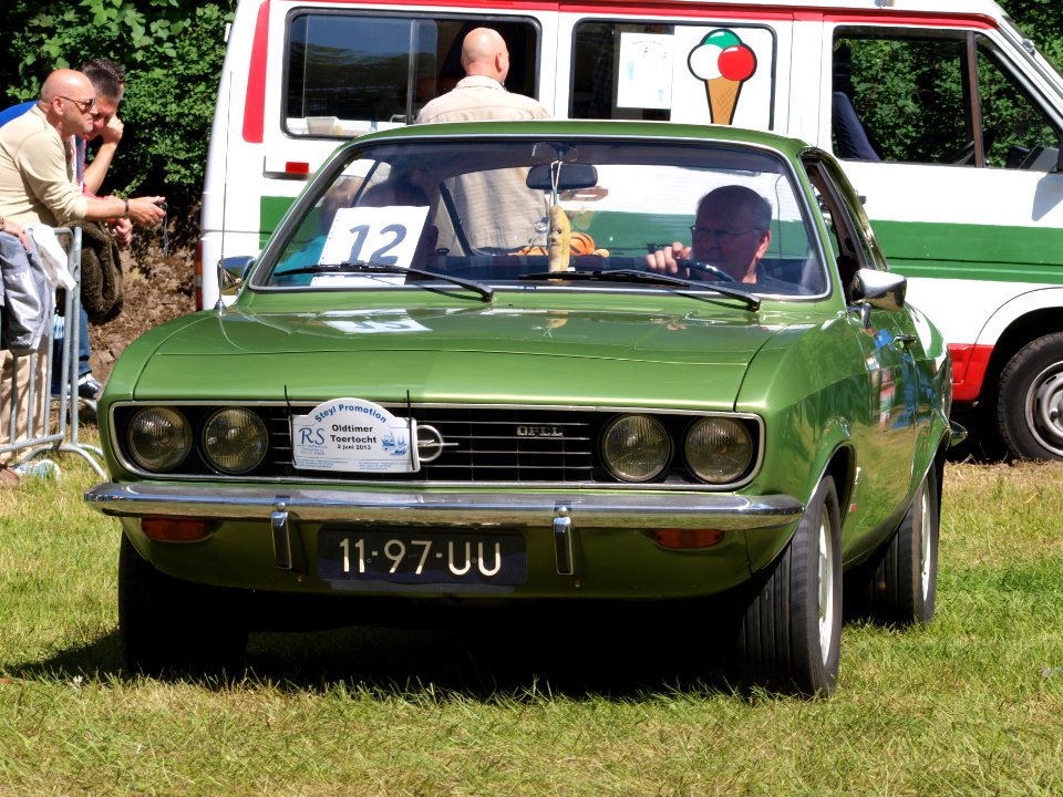 1972_OPEL_MANTA_AUTOMATIC,_11-97-UU_pic1