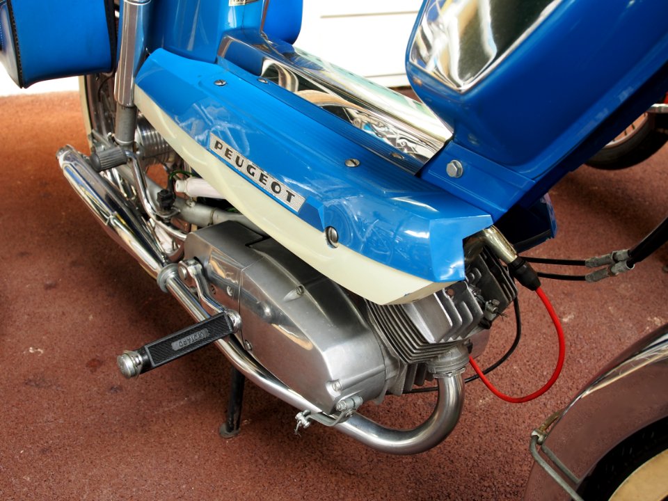 1973_Peugeot_Cyclomoteur_104_F3_photo_9