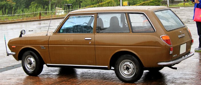 1973_Toyota_Publica_1000_Van_rear