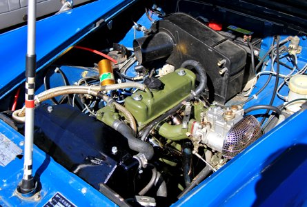 1974_MG_Midget_Mark_IV_12GA_engine
