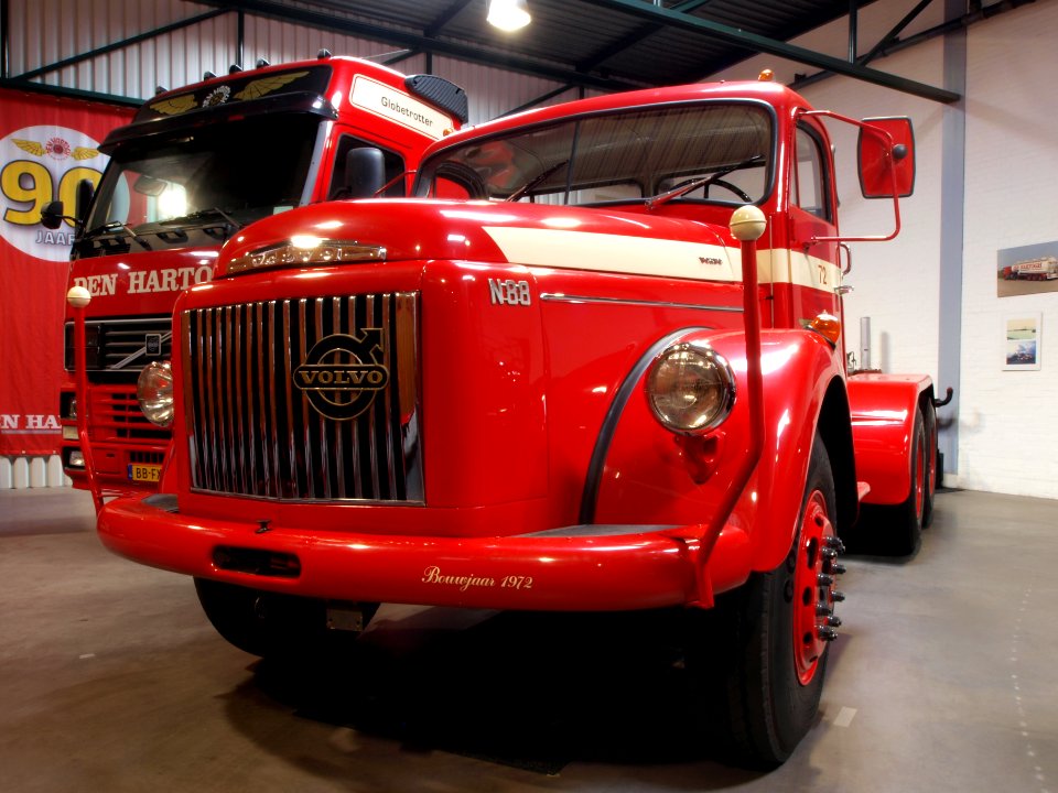1972_Volvo_N88,_pic1