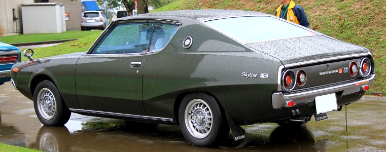 1973_Nissan_Skyline_2000GT_rear