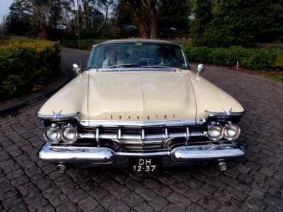1959_Chrysler_Imperial_photo-1