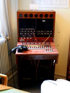 1960_Police_station_switch_board,_photographed_at_the_Aalborg_Forsvars-_og_Garnisonsmuseum