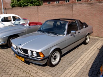 1979_BMW_320_Baur