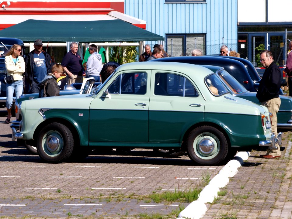 1960_Wolseley_1500_Mk_I_pic4