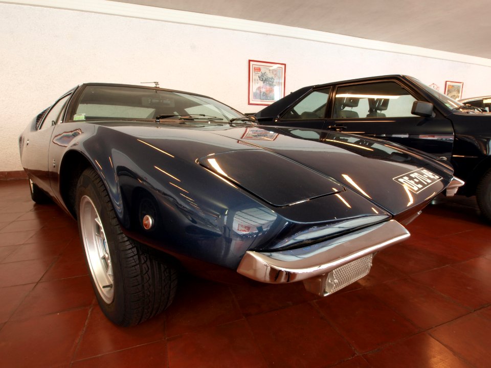 1972_De_Tomas_Pantera_330hp,_5765cc,_255kmh_p9