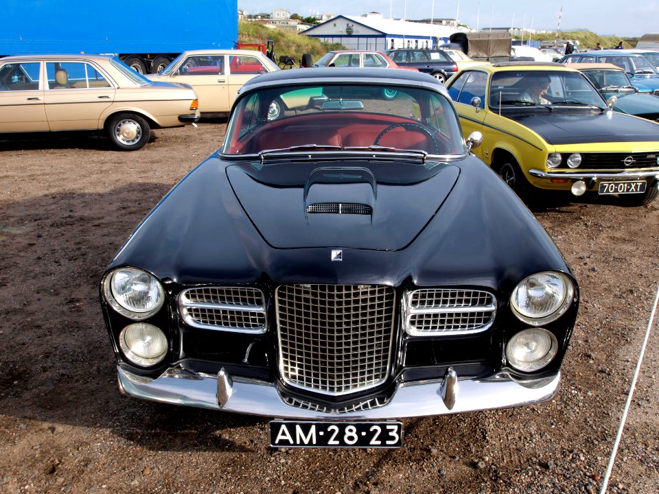 1960_Facel_Vega_pic1_front_view