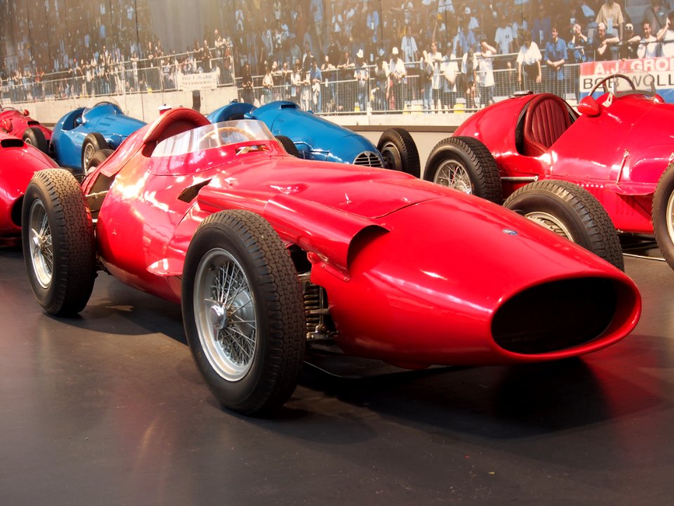 1958_Maserati_GP,_6_cylinder,_2494cm3,_photo_1