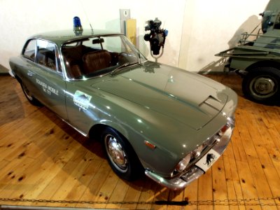 1962_Alfa_Romeo_2600_Sprint_photo-3