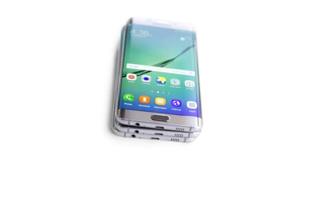 Samsung samsung galaxy s6 edge plus smartphone photo