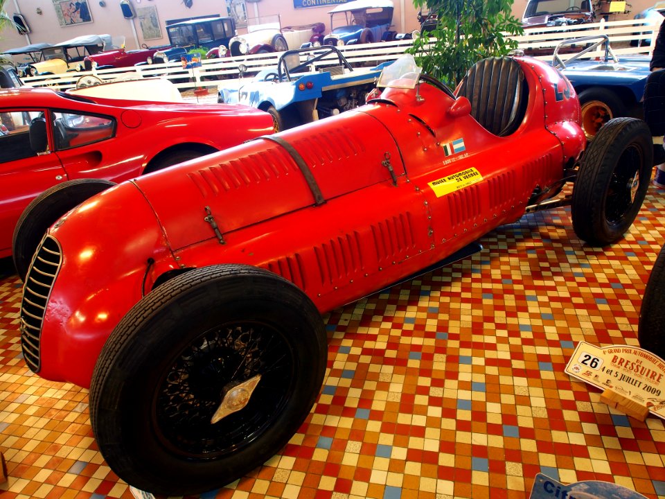 1948_Alexander_Maserati_Raffaella_Speciale_at_the_Musée_Automobile_de_Vendée_pic-5